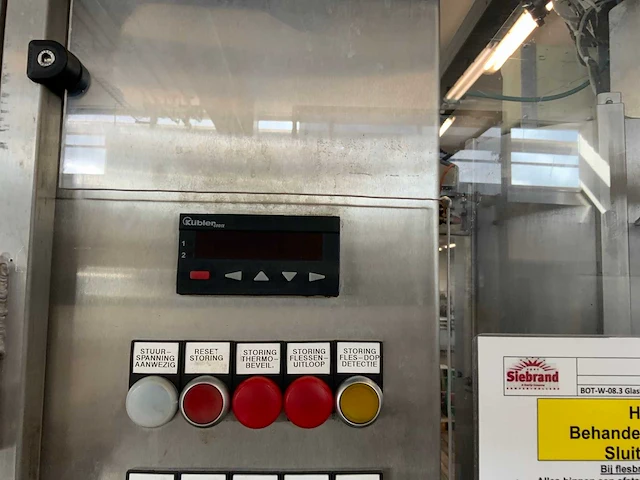 1989 bertolaso capvit 31,5x24 dop flessensluitmachine - afbeelding 31 van  36