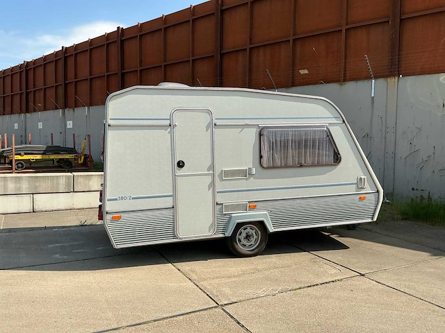1989 beyerland beyerland vitesse 3.80/2 caravan - afbeelding 13 van  16