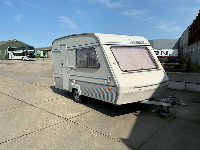 1989 beyerland beyerland vitesse 3.80/2 caravan - afbeelding 14 van  16
