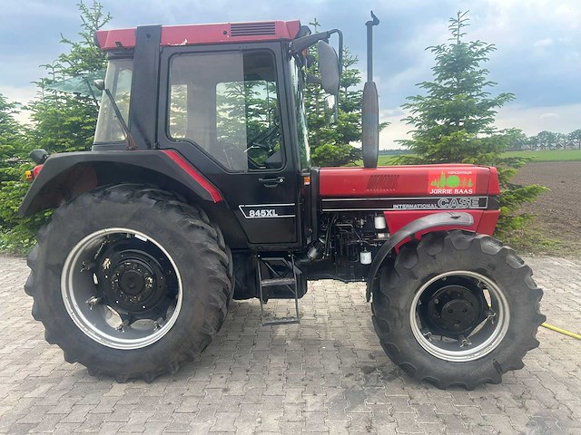 1989 case international 845 xl vierwielaangedreven landbouwtractor - afbeelding 5 van  6