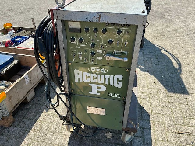 1989 daihen accutig 300p tig-lasapparaat ac/dc - afbeelding 1 van  9