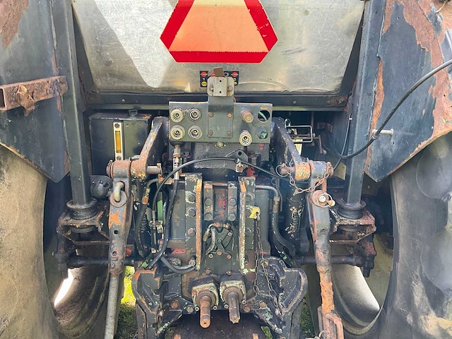 1989 deutz-fahr dx 6.05 commander vierwielaangedreven landbouwtractor - afbeelding 19 van  38