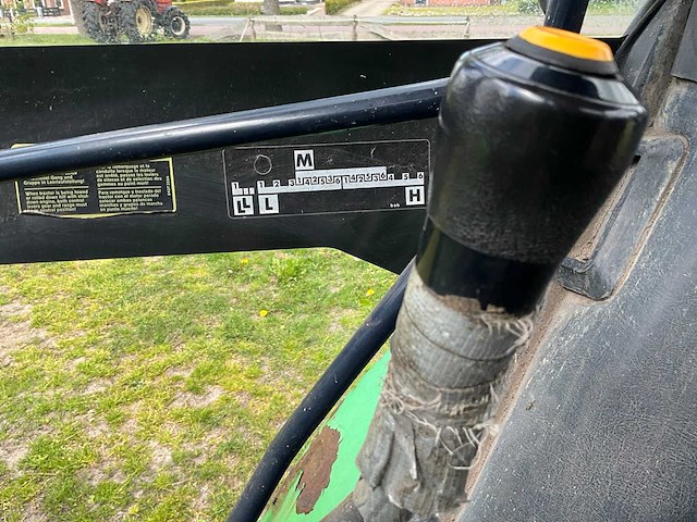 1989 deutz-fahr dx 6.05 commander vierwielaangedreven landbouwtractor - afbeelding 31 van  38