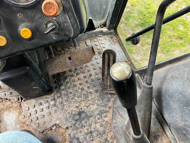 1989 deutz-fahr dx 6.05 commander vierwielaangedreven landbouwtractor - afbeelding 35 van  38