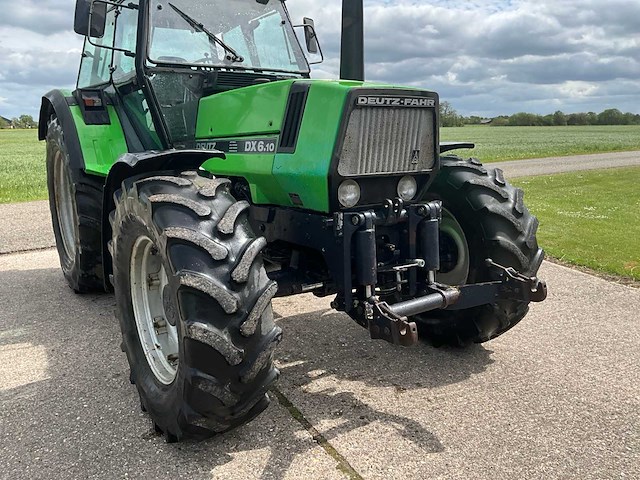 1989 deutz-fahr dx 6.10 vierwielaangedreven landbouwtractor - afbeelding 12 van  45