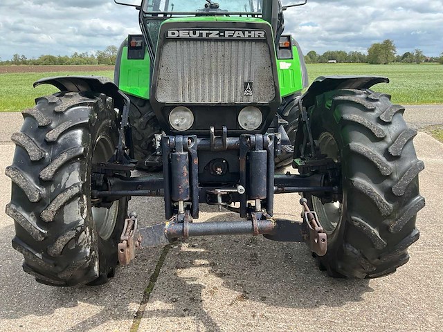 1989 deutz-fahr dx 6.10 vierwielaangedreven landbouwtractor - afbeelding 13 van  45