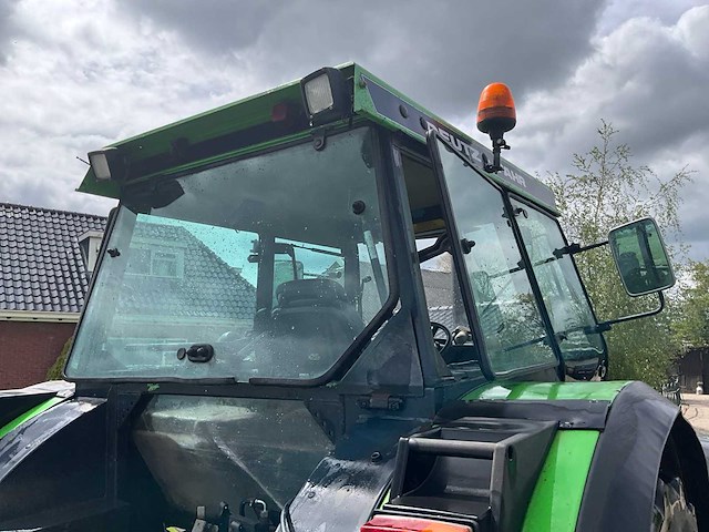 1989 deutz-fahr dx 6.10 vierwielaangedreven landbouwtractor - afbeelding 24 van  45