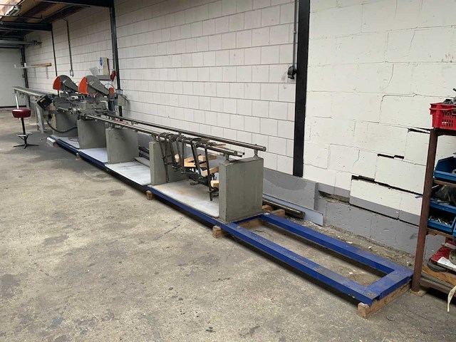 1989 elumatec dg 79 dubbele aluminium verstekafkortzaagmachine - afbeelding 4 van  11