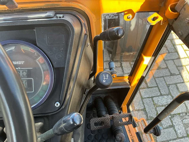 1989 fendt 270p tweewielaangedreven landbouwtractor - afbeelding 19 van  45