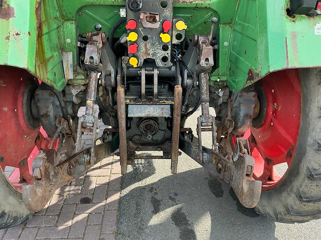 1989 fendt farmer 308 lsa turbomatik vierwielaangedreven landbouwtractor - afbeelding 10 van  34
