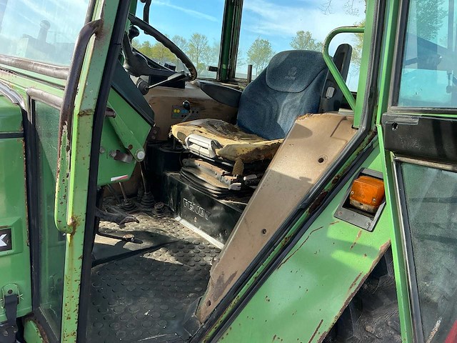1989 fendt farmer 308 lsa turbomatik vierwielaangedreven landbouwtractor - afbeelding 21 van  34