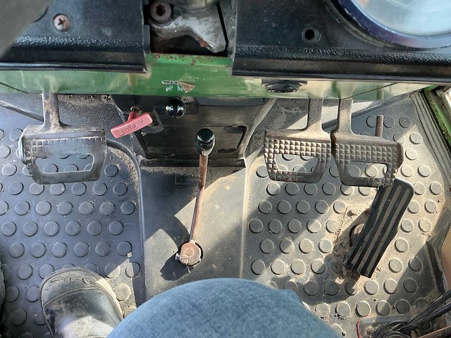 1989 fendt farmer 308 lsa turbomatik vierwielaangedreven landbouwtractor - afbeelding 30 van  34