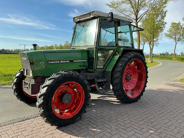 1989 fendt farmer 308 lsa turbomatik vierwielaangedreven landbouwtractor - afbeelding 1 van  33
