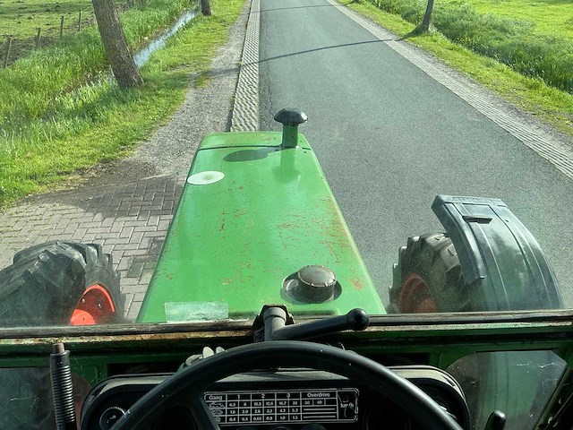 1989 fendt farmer 308 lsa turbomatik vierwielaangedreven landbouwtractor - afbeelding 25 van  33