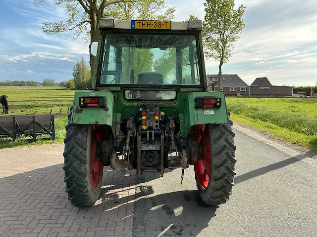 1989 fendt farmer 308 lsa turbomatik vierwielaangedreven landbouwtractor - afbeelding 32 van  33