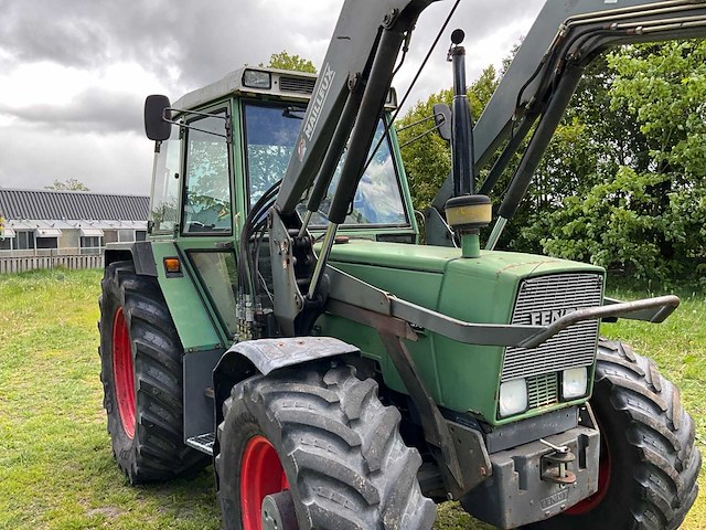 1989 fendt farmer 308lsa turbomatik vierwielaangedreven landbouwtractor met voorlader - afbeelding 3 van  41