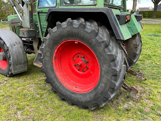 1989 fendt farmer 308lsa turbomatik vierwielaangedreven landbouwtractor met voorlader - afbeelding 18 van  41