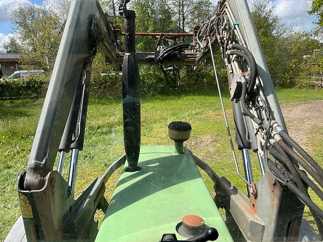 1989 fendt farmer 308lsa turbomatik vierwielaangedreven landbouwtractor met voorlader - afbeelding 29 van  41
