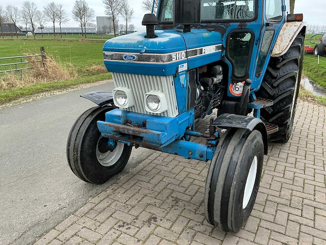 1989 ford 5110 generatie || tweewielaangedreven landbouwtractor - afbeelding 8 van  24