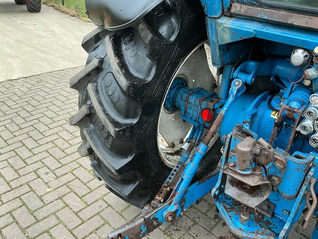 1989 ford 5110 generatie || tweewielaangedreven landbouwtractor - afbeelding 15 van  24
