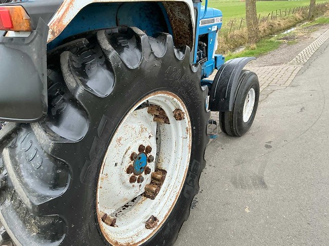 1989 ford 5110 generatie || tweewielaangedreven landbouwtractor - afbeelding 16 van  24