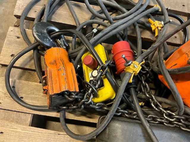 1989 hitachi 2snh elektrische kettingtakel - afbeelding 4 van  5