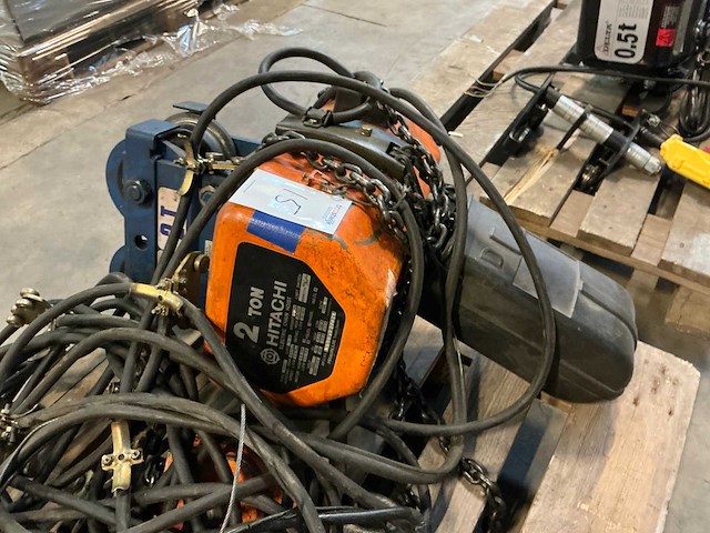1989 hitachi 2snh elektrische kettingtakel - afbeelding 2 van  5