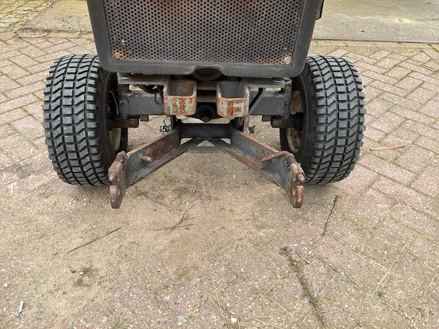 1989 holder 360 minitractor - afbeelding 20 van  20