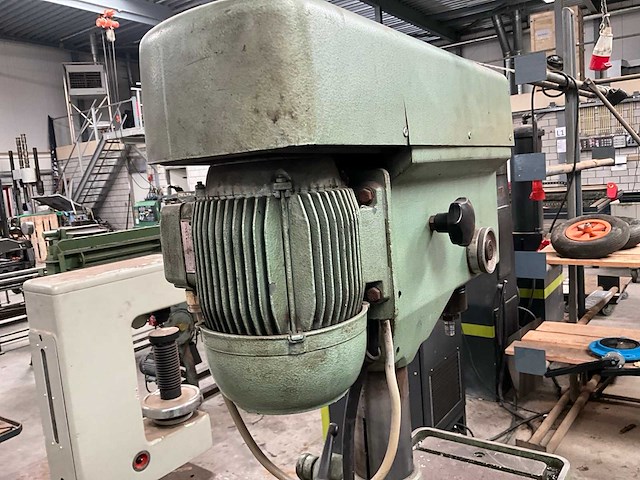 1989 ixion bt 15 kolomboormachine - afbeelding 6 van  9