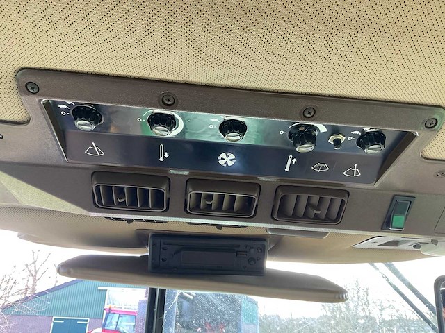 1989 john deere 4755 vierwielaangedreven landbouwtractor - afbeelding 15 van  23