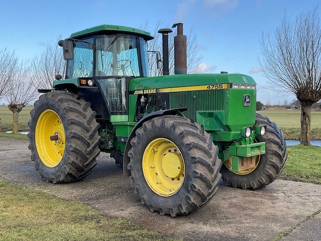 1989 john deere 4755 vierwielaangedreven landbouwtractor - afbeelding 12 van  23