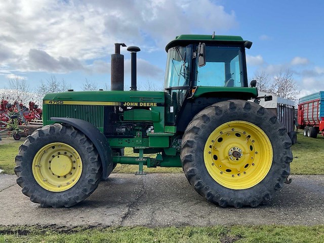 1989 john deere 4755 vierwielaangedreven landbouwtractor - afbeelding 19 van  23