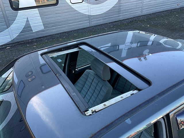 1989 mercedes-benz 190e 2.0 personenauto jvr-84-h - afbeelding 16 van  30