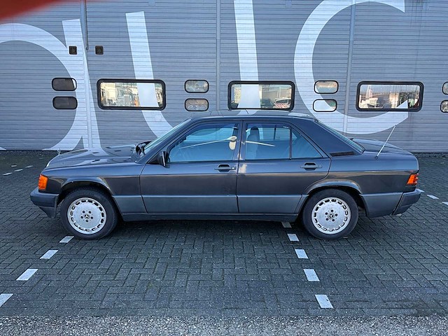 1989 mercedes-benz 190e 2.0 personenauto jvr-84-h - afbeelding 9 van  30
