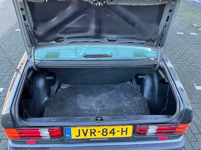1989 mercedes-benz 190e 2.0 personenauto jvr-84-h - afbeelding 22 van  30