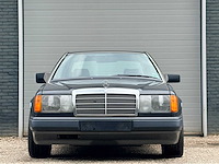 1989 mercedes-benz 200-500 automaat - met kenteken (w124) 230 ce personenauto - afbeelding 2 van  12