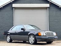 1989 mercedes-benz 200-500 automaat - met kenteken (w124) 230 ce personenauto - afbeelding 3 van  12