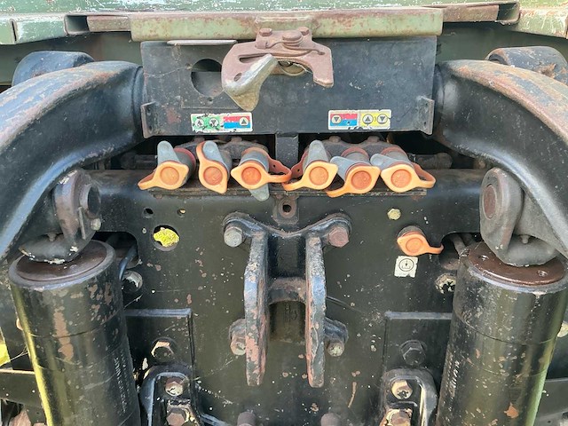 1989 mercedes-benz mb trac 1400 turbo vierwielaangedreven landbouwtractor - afbeelding 17 van  38