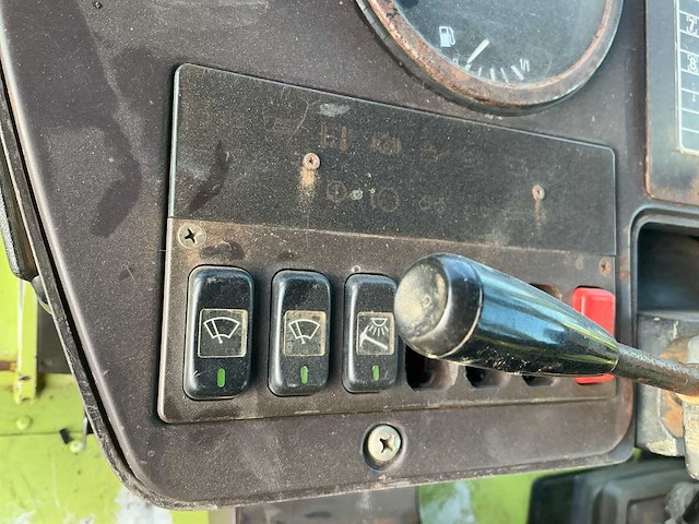 1989 mercedes-benz mb trac 1400 turbo vierwielaangedreven landbouwtractor - afbeelding 26 van  38