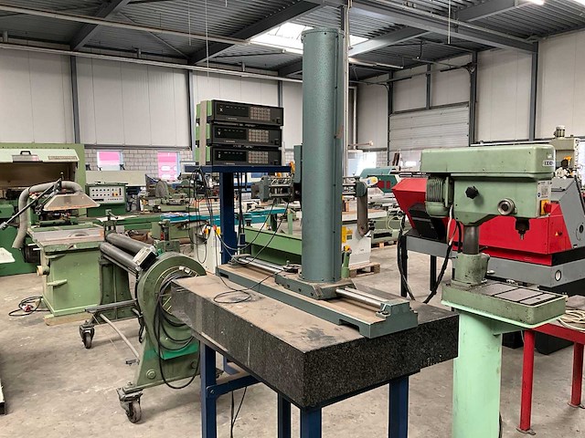 1989 mitutoyo cx-652d 3-d hoogtemeter met vlaktafel - afbeelding 1 van  9