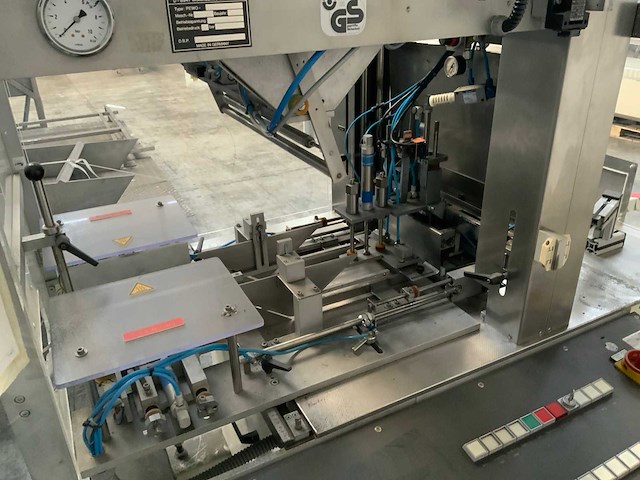 1989 pester pewo-fold cellofaan omwikkelmachine - afbeelding 8 van  13