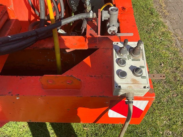 1989 professionele stroblazer op tandemasser trailer - afbeelding 60 van  66