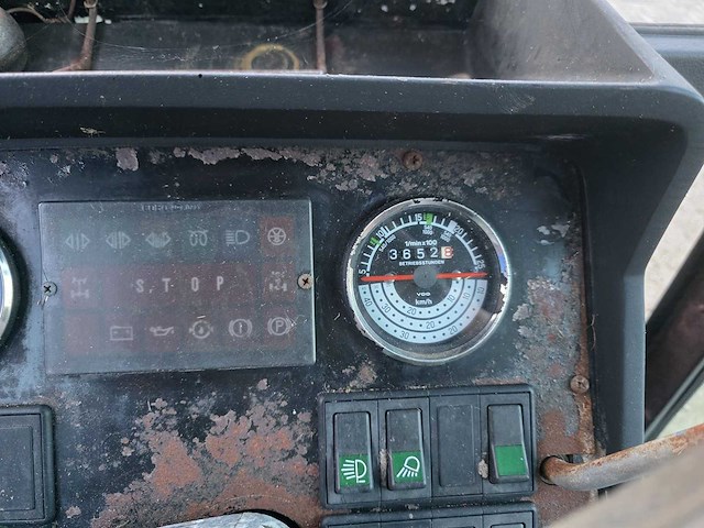 1989 steyr 8080 sk2 tweewielaangedreven landbouwtractor - afbeelding 6 van  22
