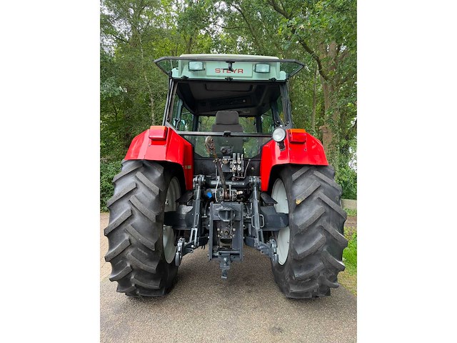 1989 steyr 9083 vierwielaangedreven landbouwtractor - afbeelding 8 van  12