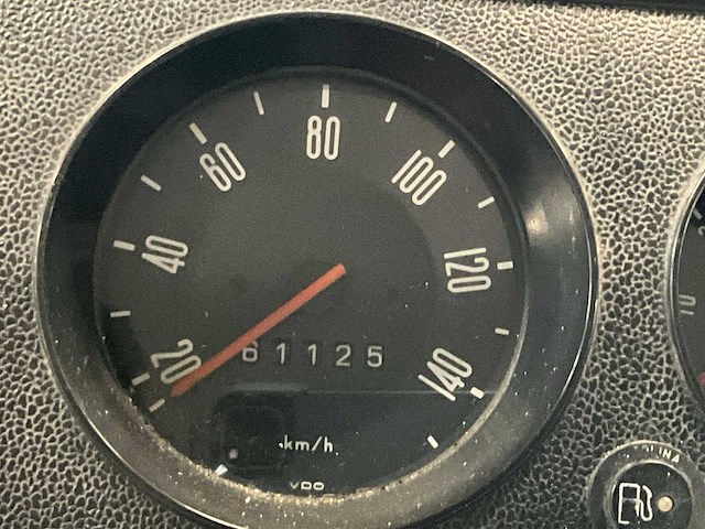 1989 volkswagen t2 9-passenger bus | classic vw transporter - afbeelding 8 van  25