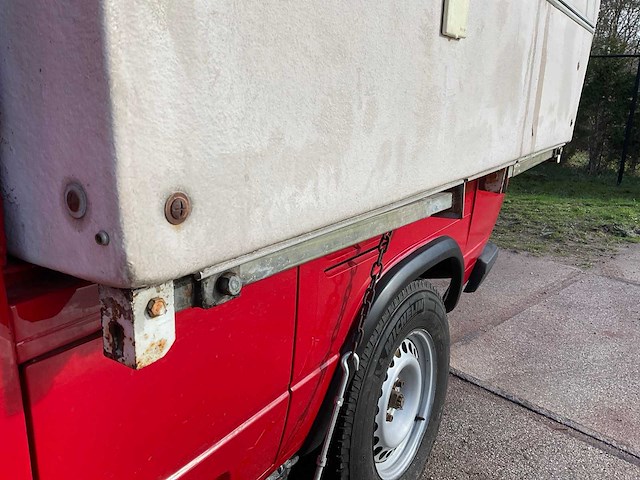 1989 volkswagen/steyr-puch t3 syncro 4x4 16 inch dubbele cabine camper - afbeelding 3 van  72
