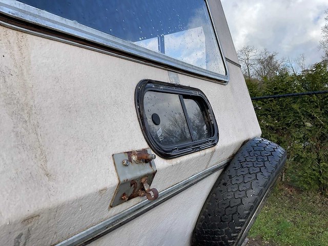 1989 volkswagen/steyr-puch t3 syncro 4x4 16 inch dubbele cabine camper - afbeelding 7 van  72