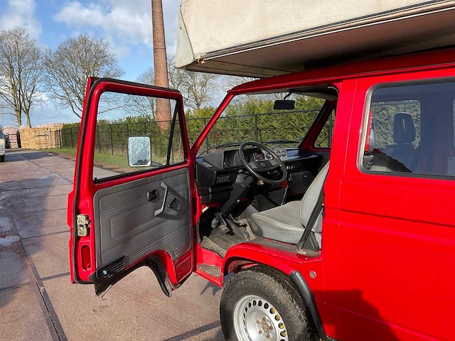 1989 volkswagen/steyr-puch t3 syncro 4x4 16 inch dubbele cabine camper - afbeelding 16 van  72