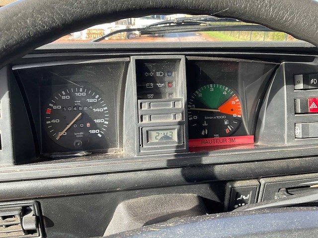 1989 volkswagen/steyr-puch t3 syncro 4x4 16 inch dubbele cabine camper - afbeelding 18 van  72