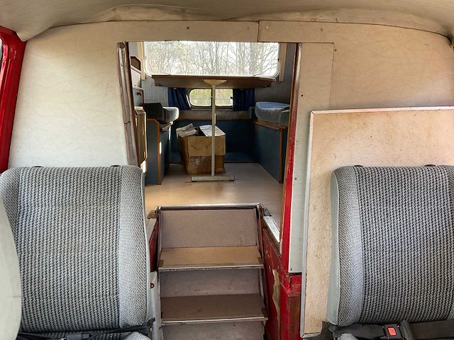 1989 volkswagen/steyr-puch t3 syncro 4x4 16 inch dubbele cabine camper - afbeelding 28 van  72
